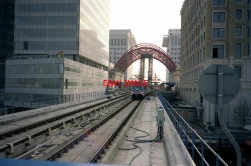 Photo 1991 canary wharf - canary,